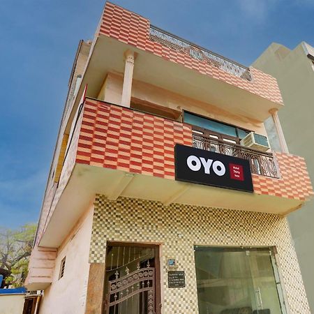 Hotel O Thirty Inns Noida Dış mekan fotoğraf