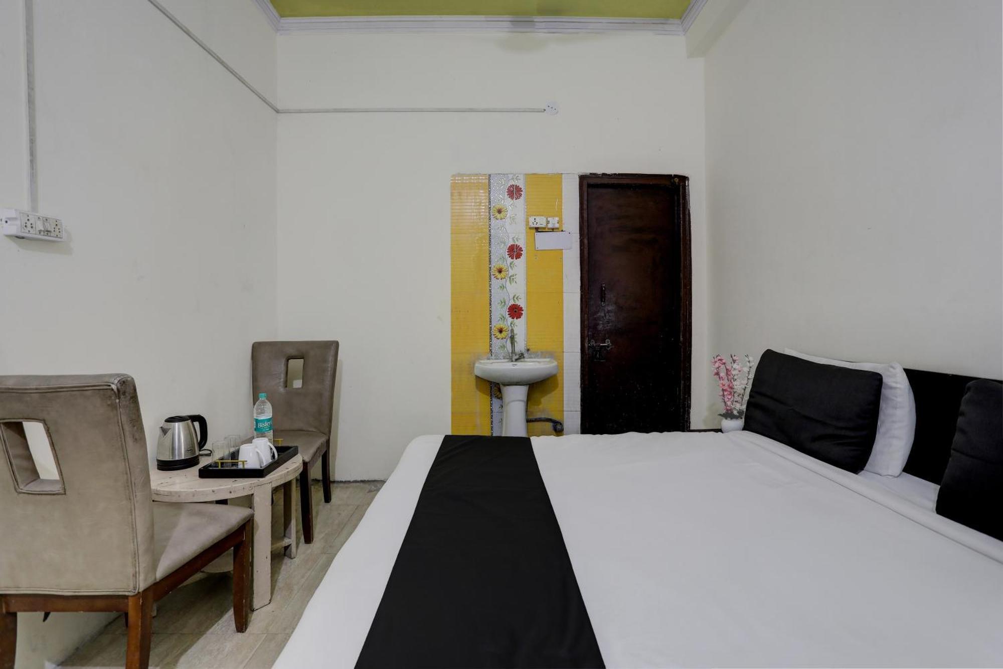 Hotel O Thirty Inns Noida Dış mekan fotoğraf