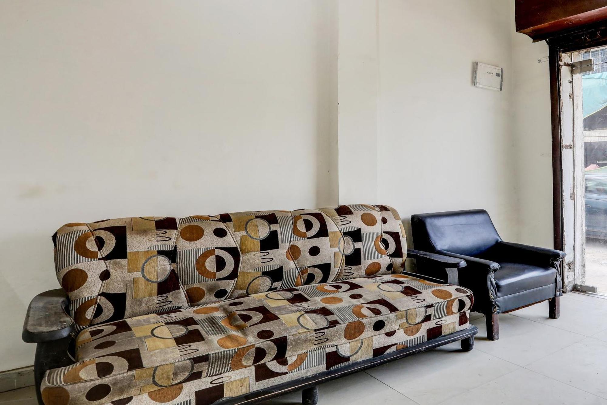 Hotel O Thirty Inns Noida Dış mekan fotoğraf
