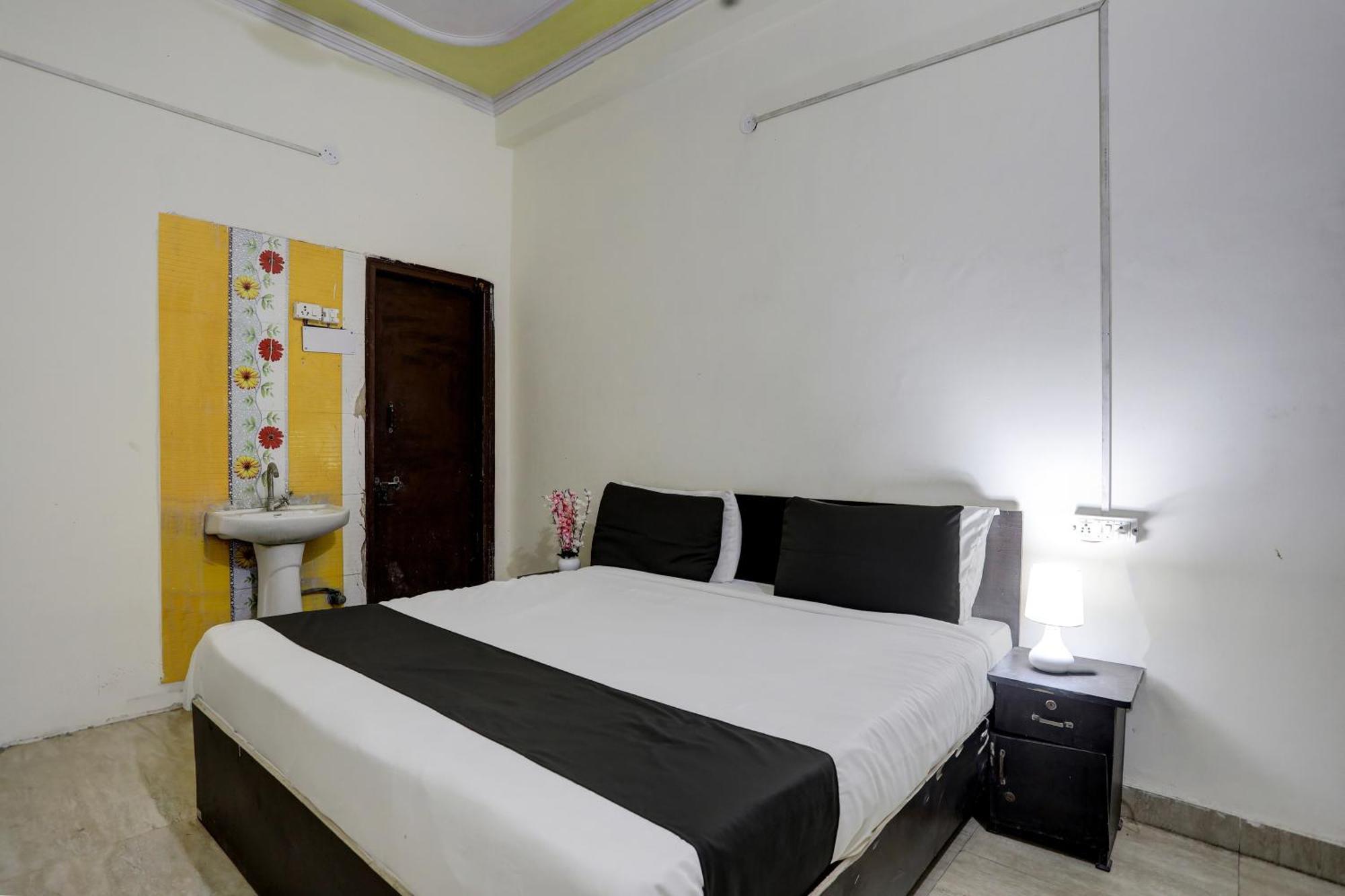 Hotel O Thirty Inns Noida Dış mekan fotoğraf